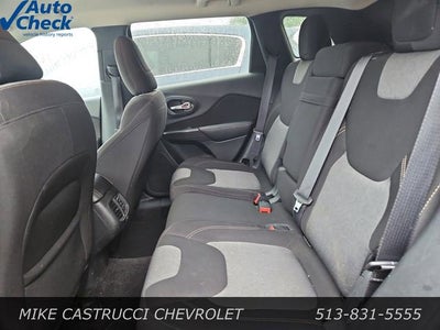 2016 Jeep Cherokee Sport