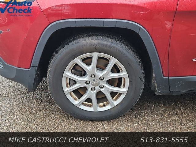 2016 Jeep Cherokee Sport