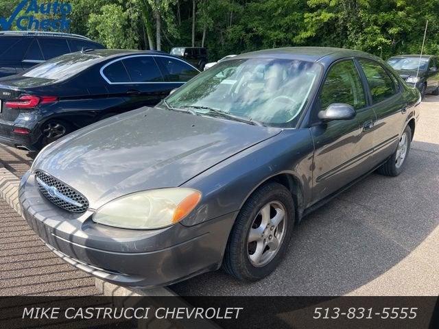 2002 Ford Taurus SE Standard