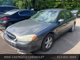 2002 Ford Taurus SE Standard
