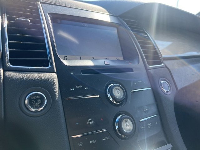 2016 Ford Taurus SEL