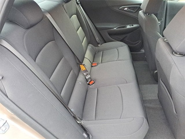 2025 Chevrolet Malibu LS