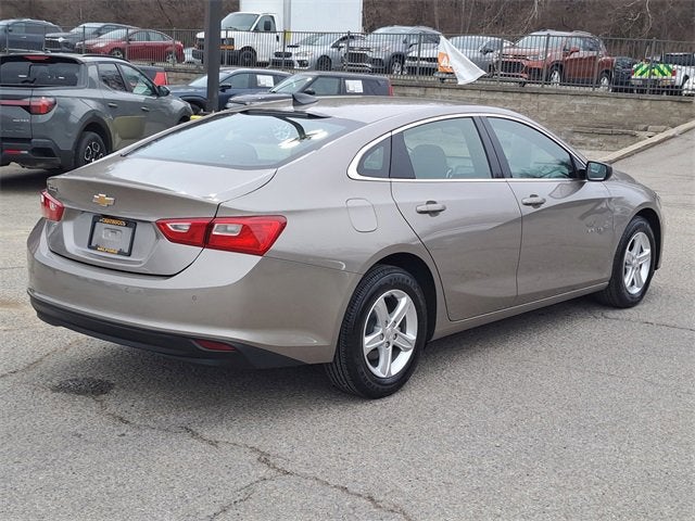 2025 Chevrolet Malibu LS