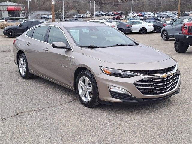 2025 Chevrolet Malibu LS