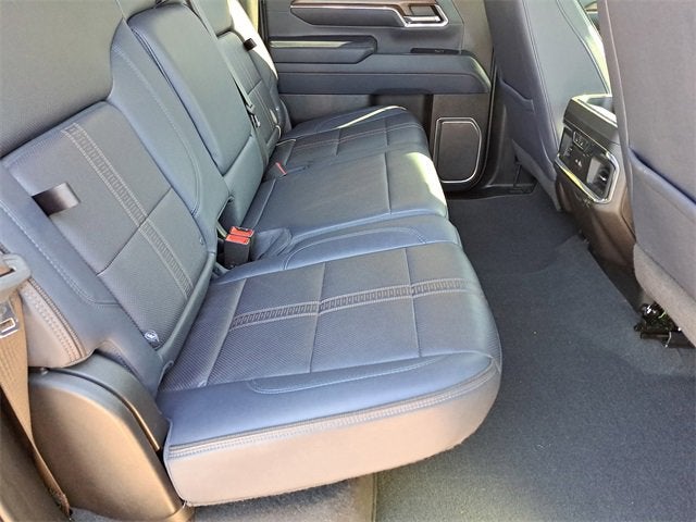 2024 Chevrolet Silverado 3500 HD High Country