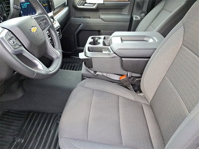 2025 Chevrolet Silverado 1500 LT (2FL)