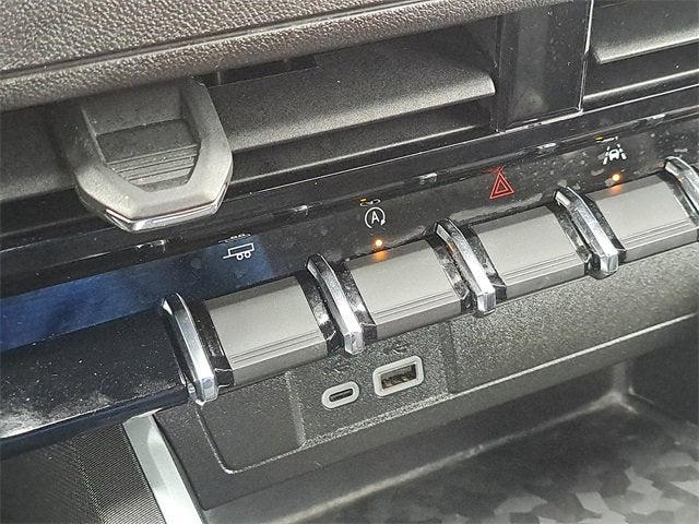 2023 Chevrolet Colorado WT