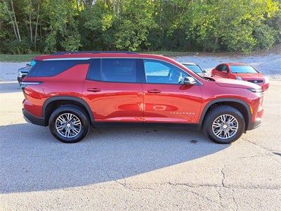 2024 Chevrolet Traverse LT