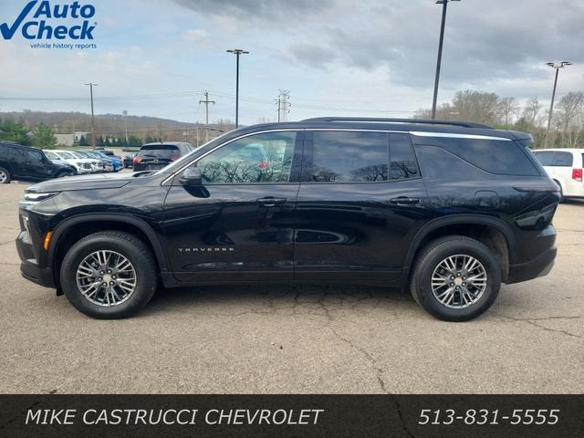 2025 Chevrolet Traverse LT