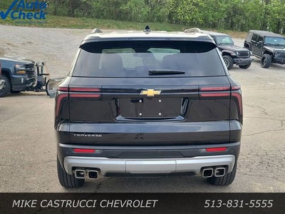 2025 Chevrolet Traverse LT