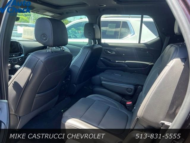 2022 Chevrolet Traverse LT Leather