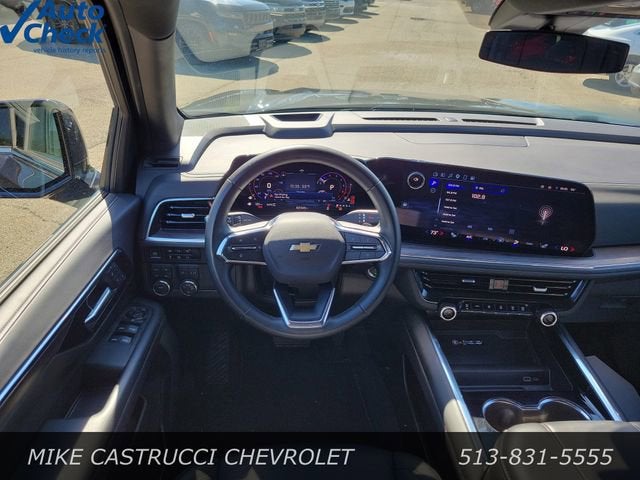 2025 Chevrolet Suburban LT