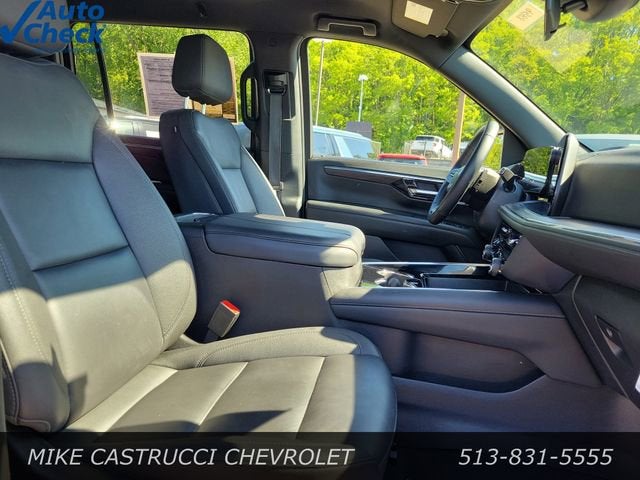 2025 Chevrolet Suburban LT