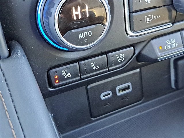 2024 Chevrolet Suburban High Country