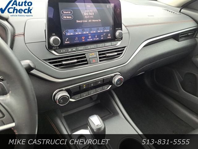 2022 Nissan Altima 2.5 SR