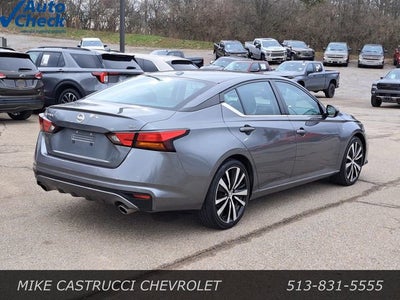 2022 Nissan Altima 2.5 SR