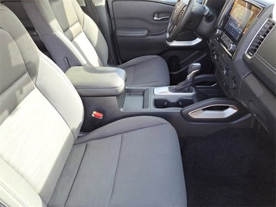 2023 Nissan Frontier SV