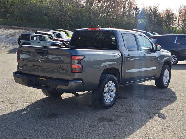 2023 Nissan Frontier SV