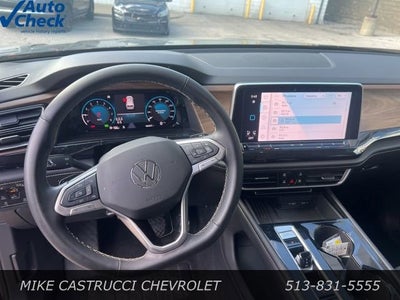2025 Volkswagen Atlas 2.0T SE w/Technology