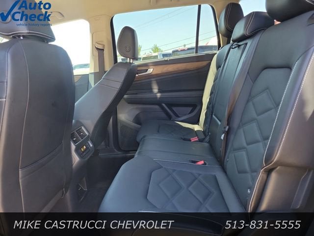 2025 Volkswagen Atlas 2.0T SE w/Technology