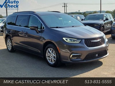 2022 Chrysler Pacifica Touring L