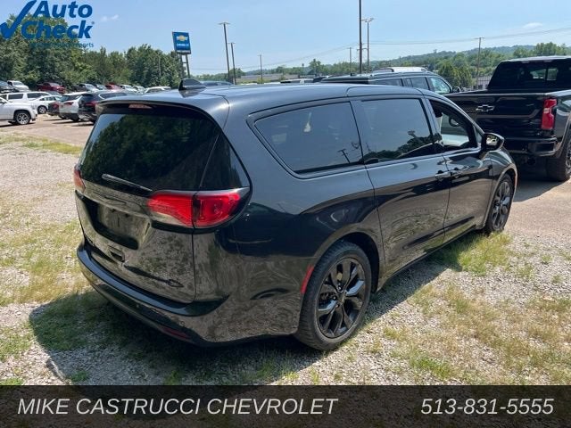 2019 Chrysler Pacifica Touring Plus