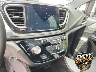 2025 Chrysler Pacifica Limited