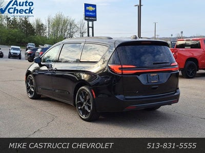 2025 Chrysler Pacifica Limited