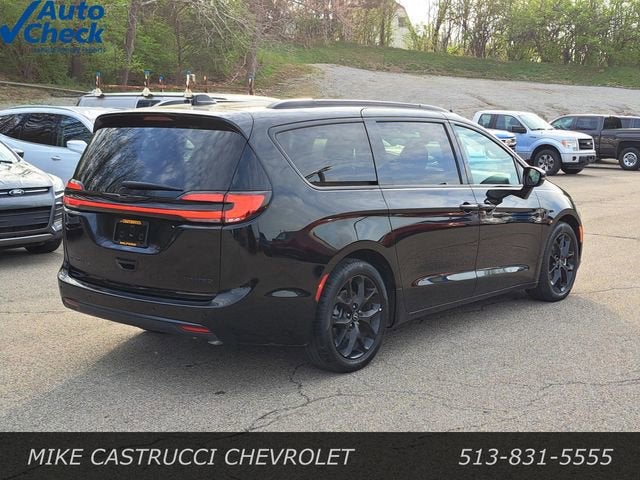 2025 Chrysler Pacifica Limited