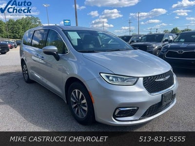 2023 Chrysler Pacifica Hybrid Touring L