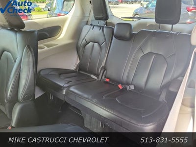 2023 Chrysler Pacifica Hybrid Touring L