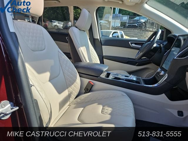 2024 Ford Edge Titanium