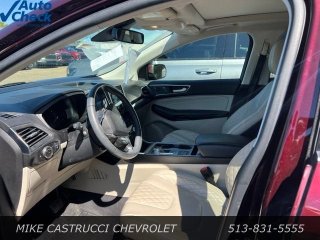 2024 Ford Edge Titanium