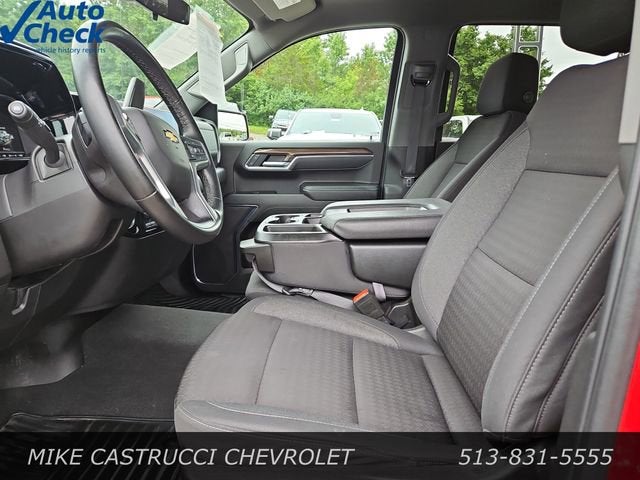 2025 Chevrolet Silverado 1500 LT