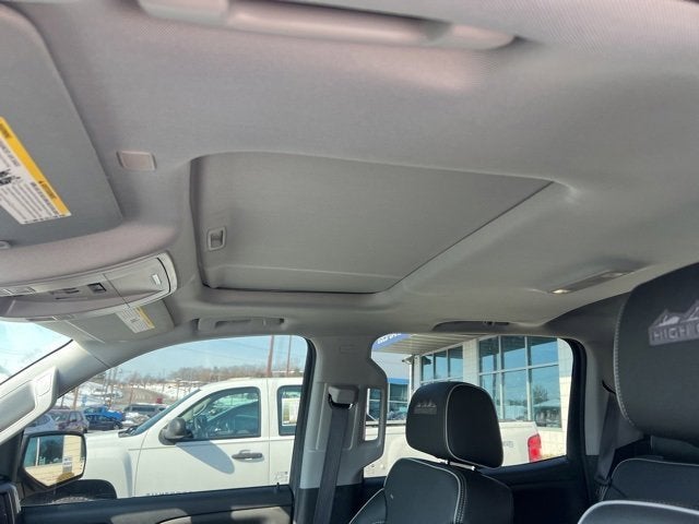 2017 Chevrolet Silverado 1500 High Country