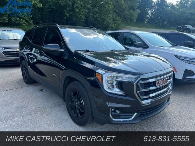 2023 GMC Terrain AT4