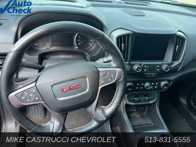 2023 GMC Terrain AT4