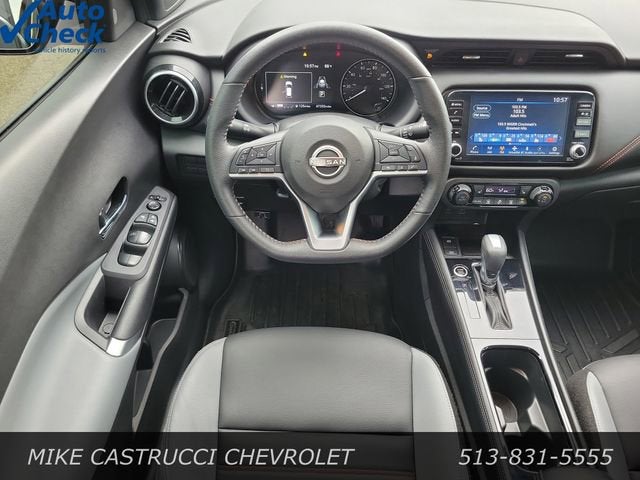 2023 Nissan Kicks SR