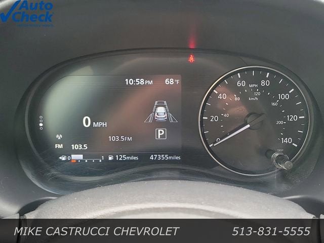 2023 Nissan Kicks SR