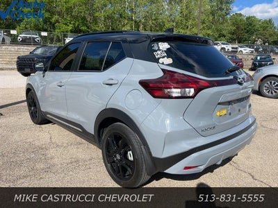 2023 Nissan Kicks SR
