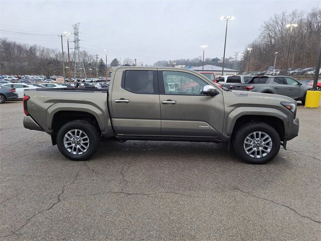 2024 Toyota Tacoma 4WD TRD Sport Hybrid