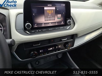 2025 Nissan Rogue SV