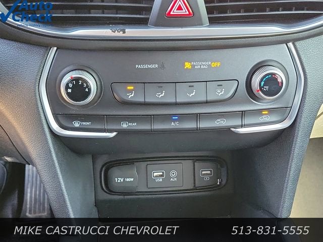 2019 Hyundai Santa Fe SE