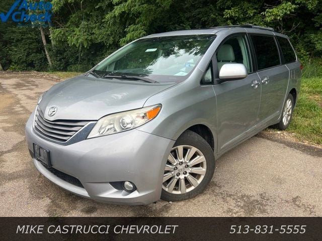 2011 Toyota Sienna XLE V6 AWD 7-Passenger's photo