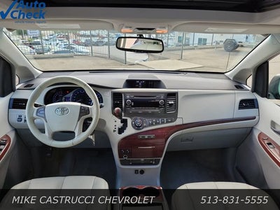 2011 Toyota Sienna XLE