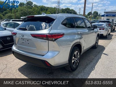 2023 Toyota Highlander Hybrid XLE