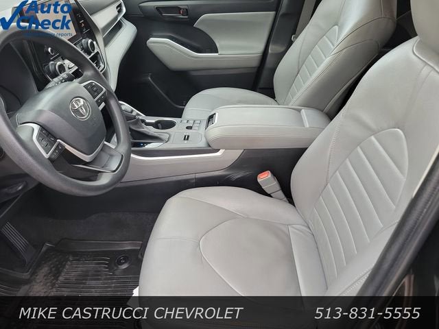 2023 Toyota Highlander L