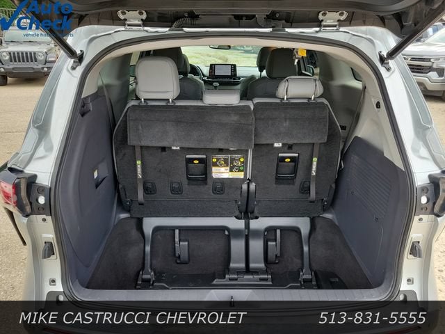 2021 Toyota Sienna XLE