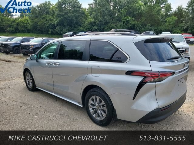 2021 Toyota Sienna XLE