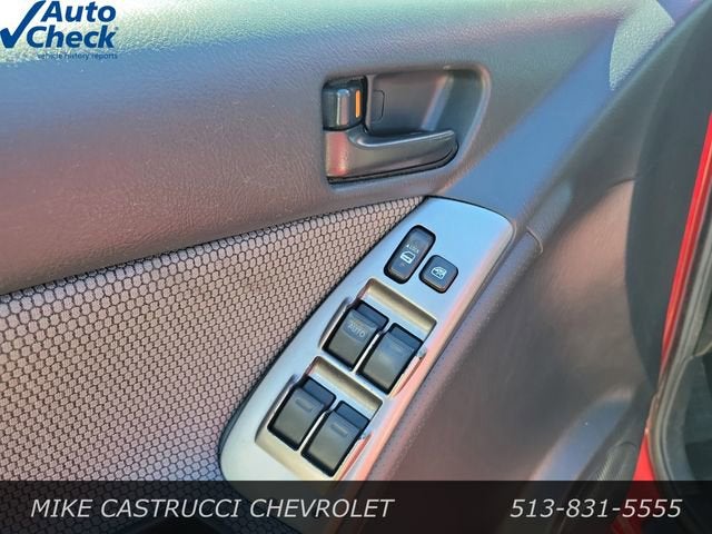 2006 Pontiac Vibe BASE
